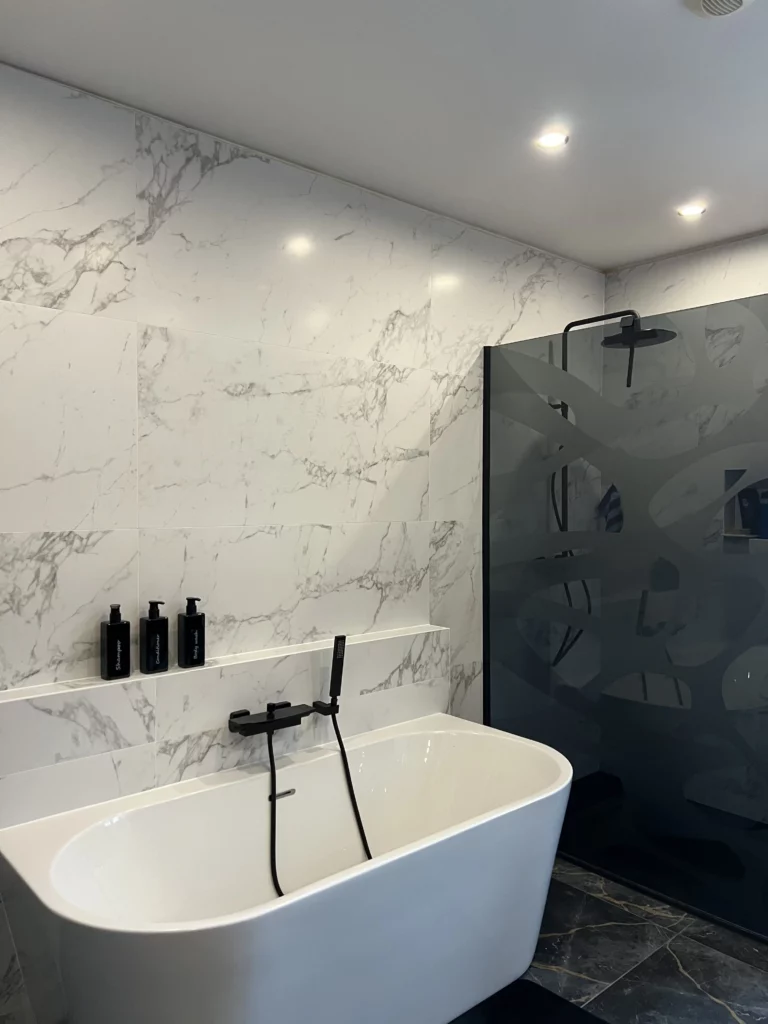 Rénovation intérieure d'une salle de bain à Morhange - IK peinture